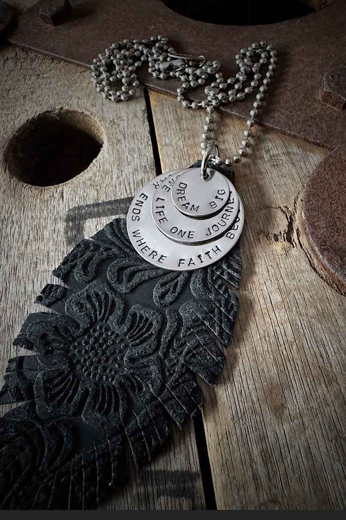 MICKELLOO FEATHER & CHARMS NECKLACE  - JETT BLACK EMBOSSED FLORAL - DREAM BIG