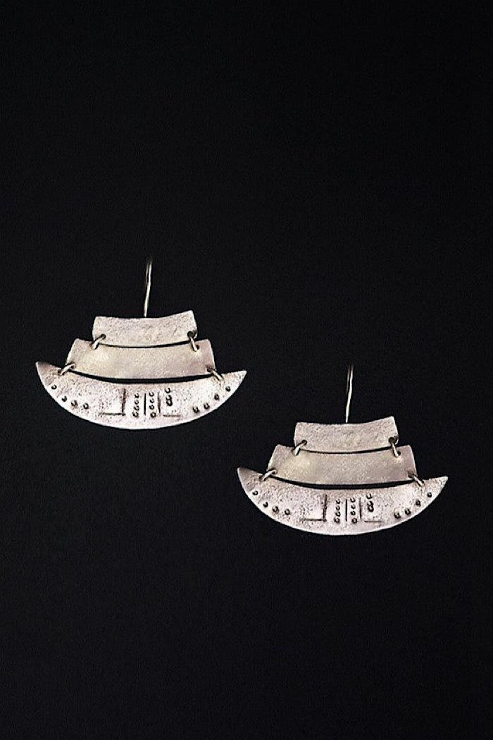 THE KIMBI SMALL SILVER EARRINGS