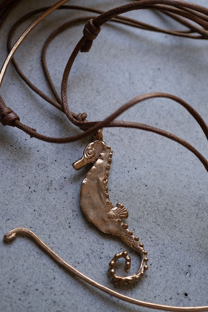 CAVALLUCCIO MARINO LARGE SEAHORSE PENDANT