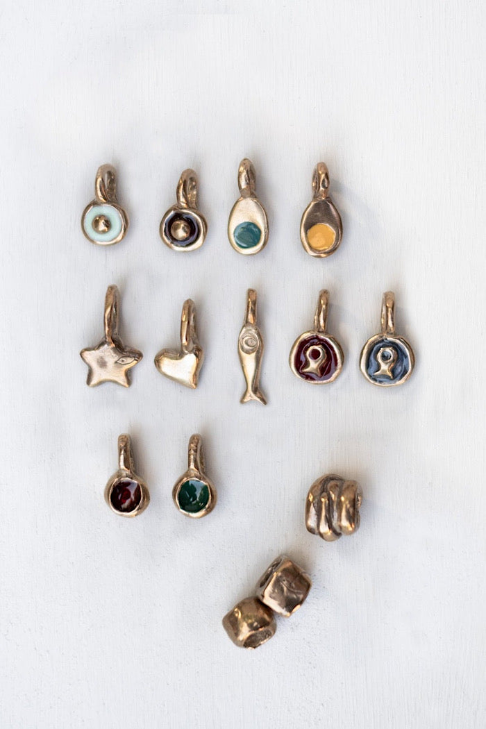 CUSTOM NECKLACE CUFF