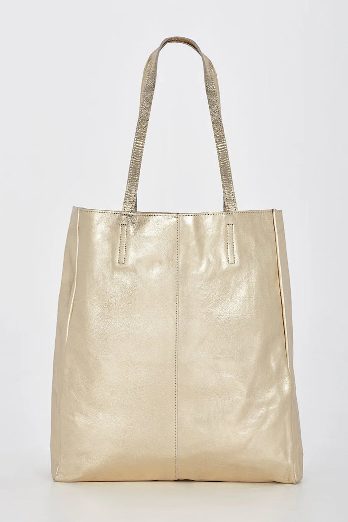 VENUS METALLIC HOBO - CHAMPAGNE