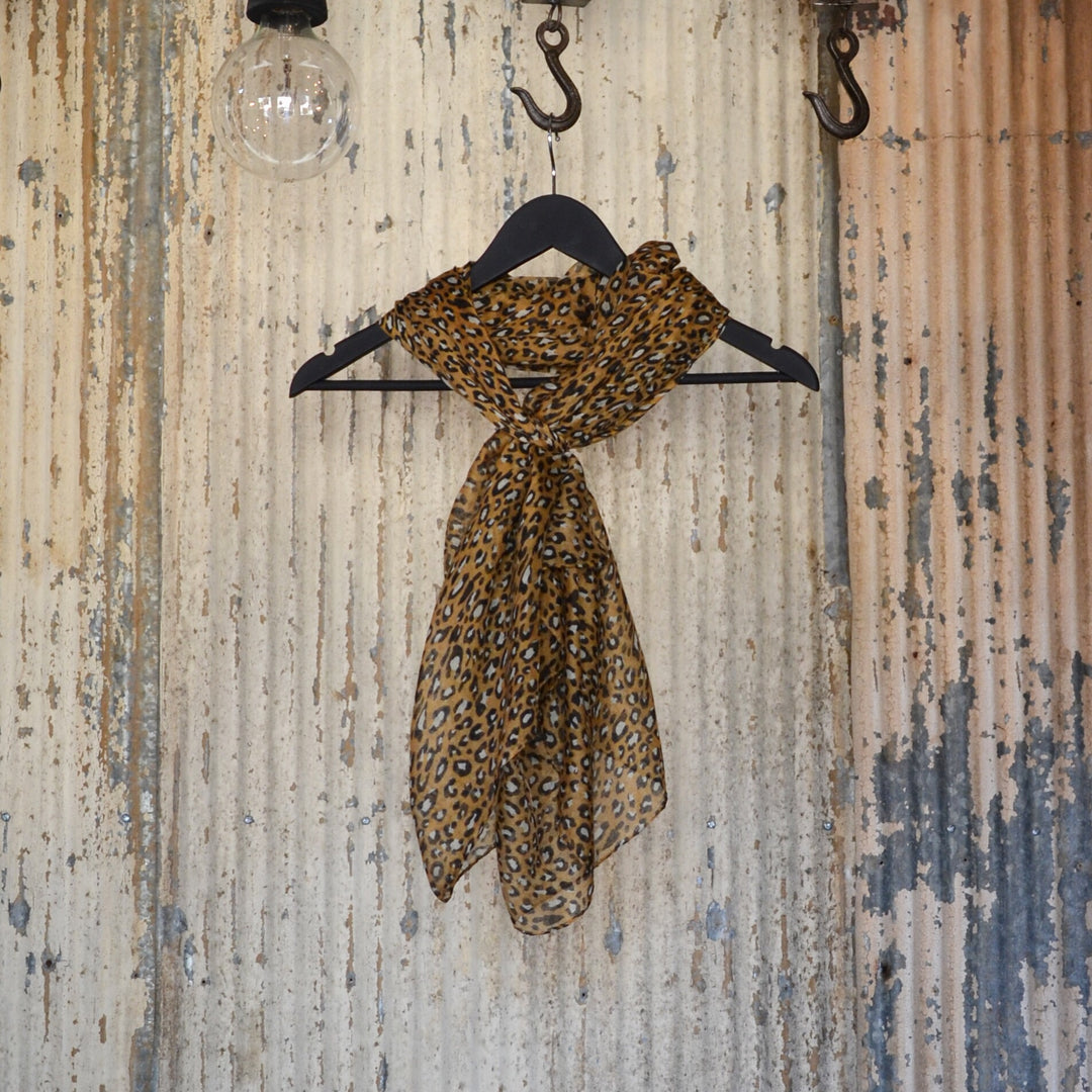 INTO THE WILD PRINT SCARDI