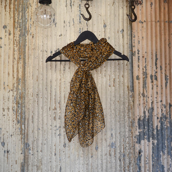 INTO THE WILD PRINT SCARDI