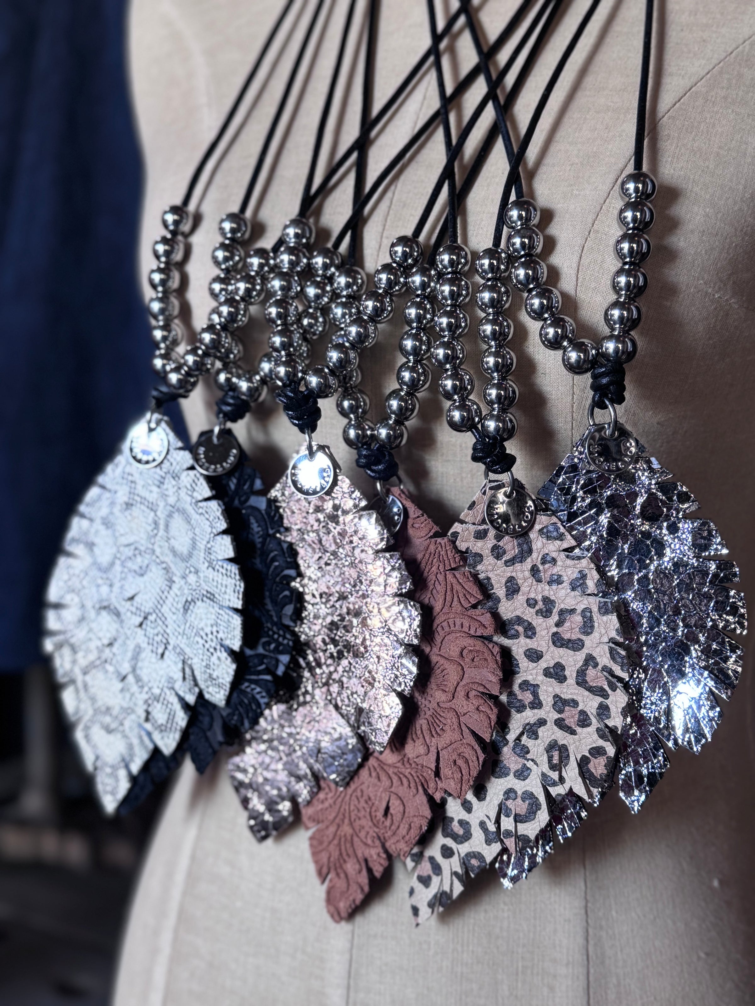 MICKELLOO TAKING FLIGHT NECKLACE