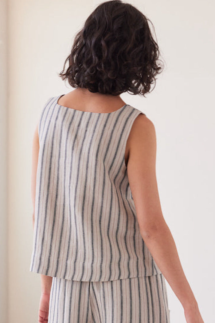 EVA’S SUNDAY ELLIS SHELL TOP - NAVY STRIPE