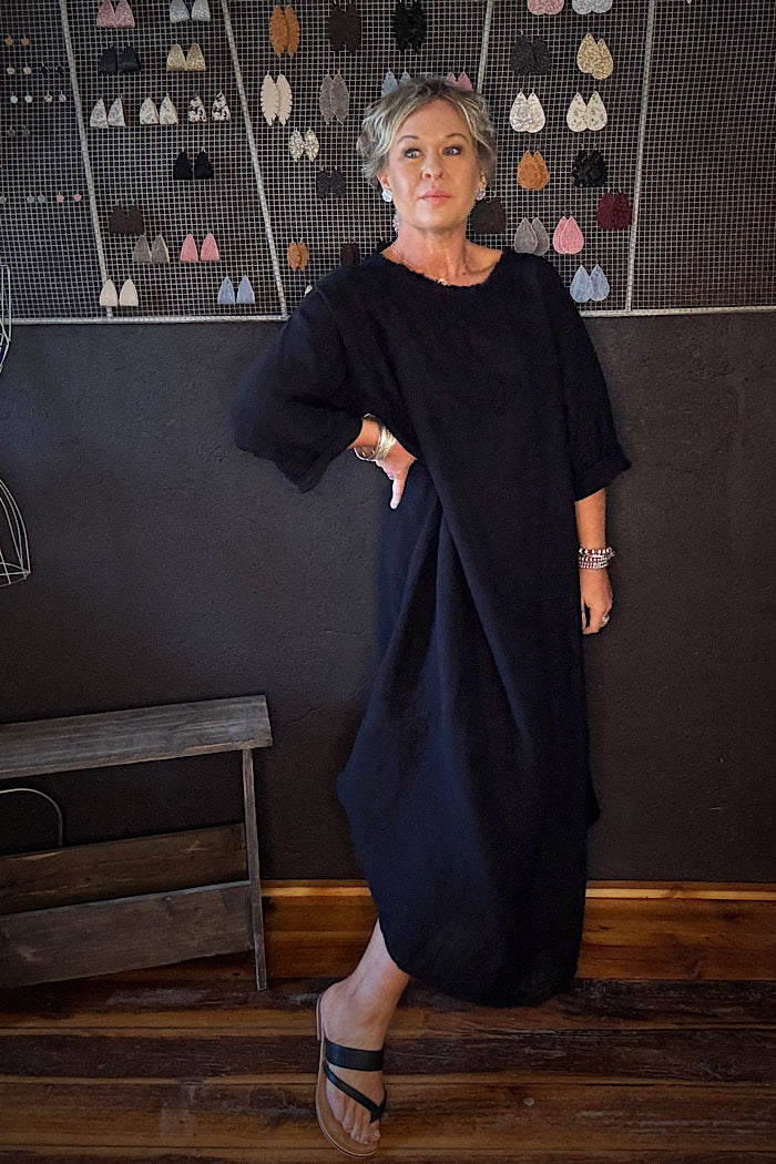 MALLE DRESS - BLACK
