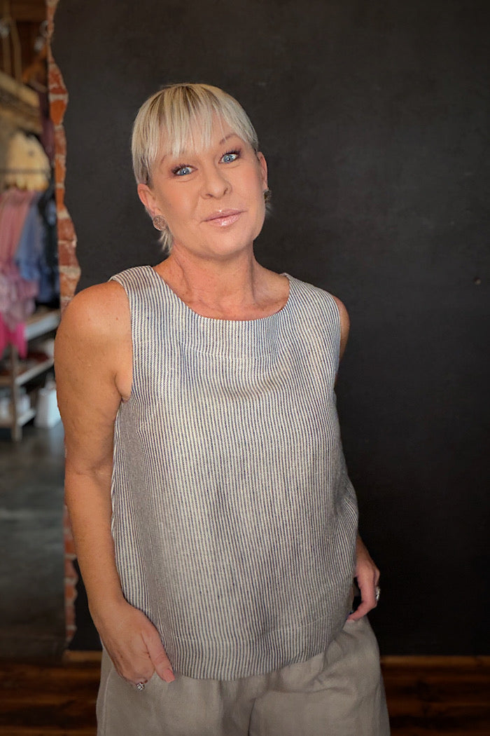 EVA’S SUNDAY ELLIS SHELL TOP - CHAMBRAY STRIPE