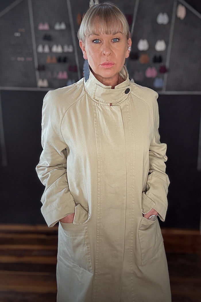 M.A. DAINTY FREEZE JACKET & VEST