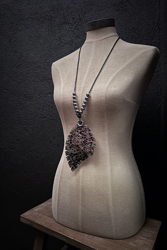 MICKELLOO TAKING FLIGHT NECKLACE - ROSE GOLD SCALES