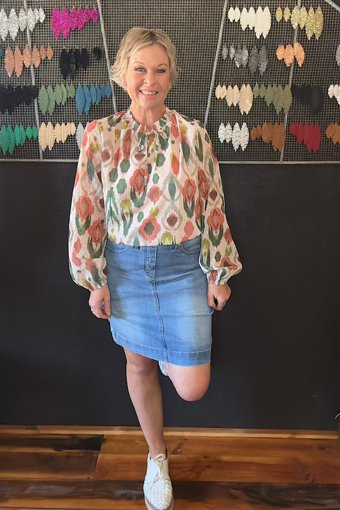 PULL-ON DENIM SKORT WITH POCKETS - VISTA BLUE