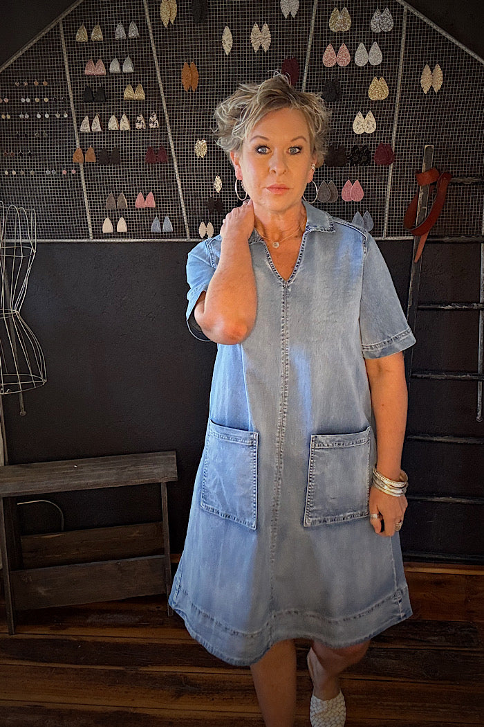 JEAN-IOUS DENIM DRESS - BLUE WASH