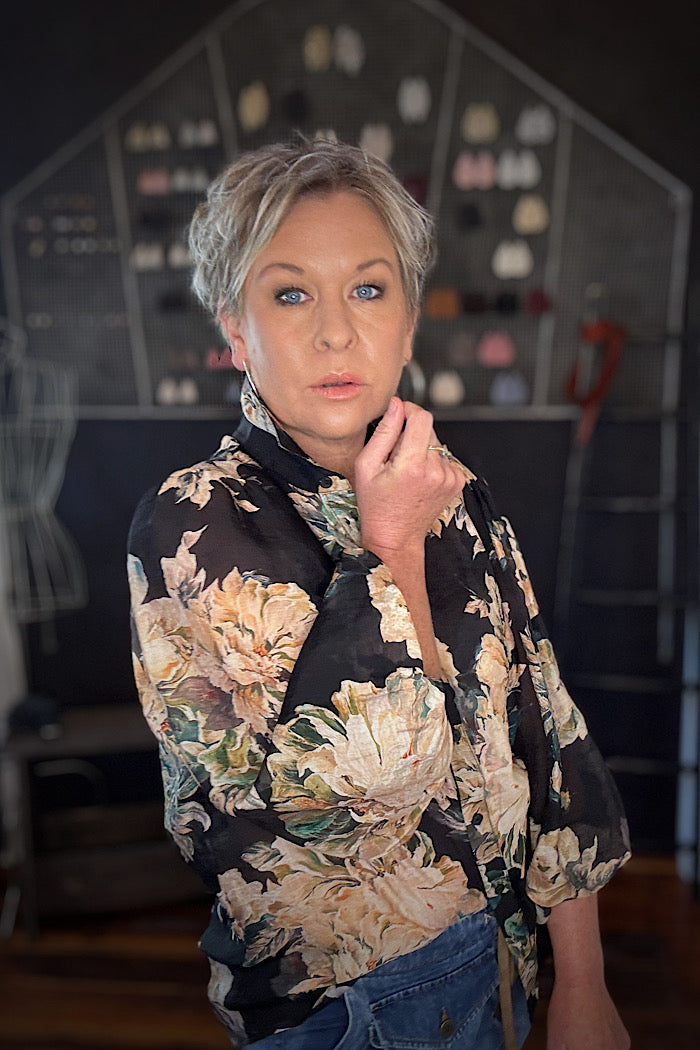 SOPHIA SHIRT - BLACK FLORAL