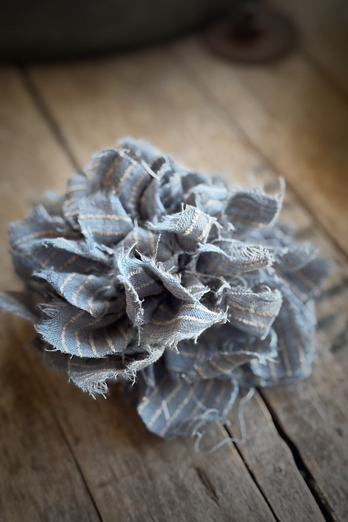 EVA'S SUNDAY FABRIC FLOWER BROOCH - DUTCH BLUE STRIPE