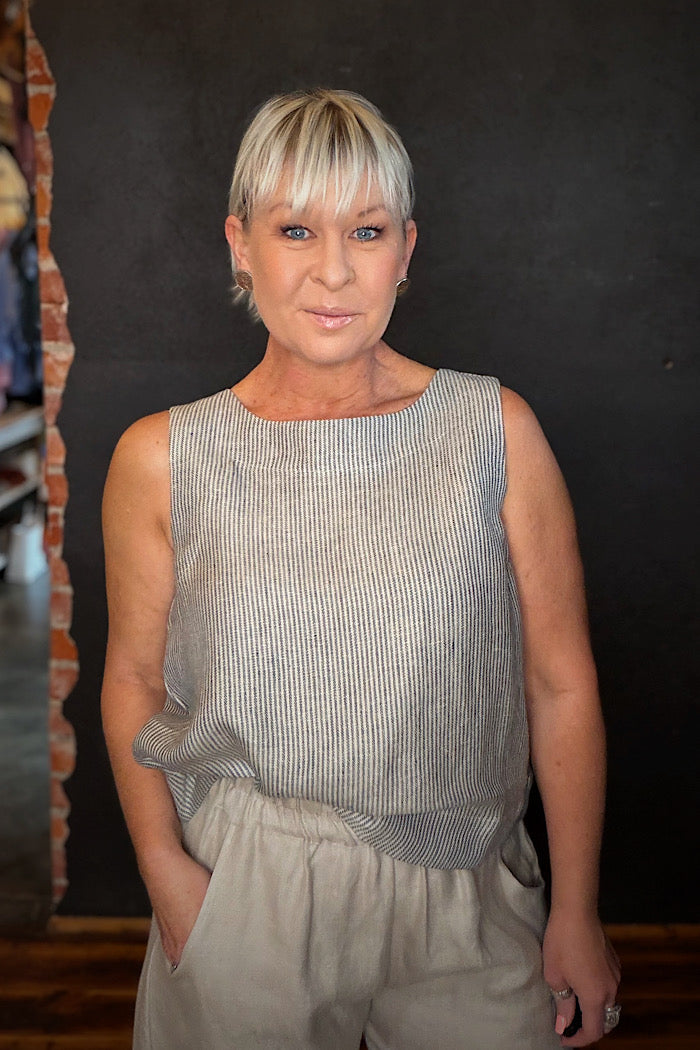 EVA’S SUNDAY ELLIS SHELL TOP - CHAMBRAY STRIPE