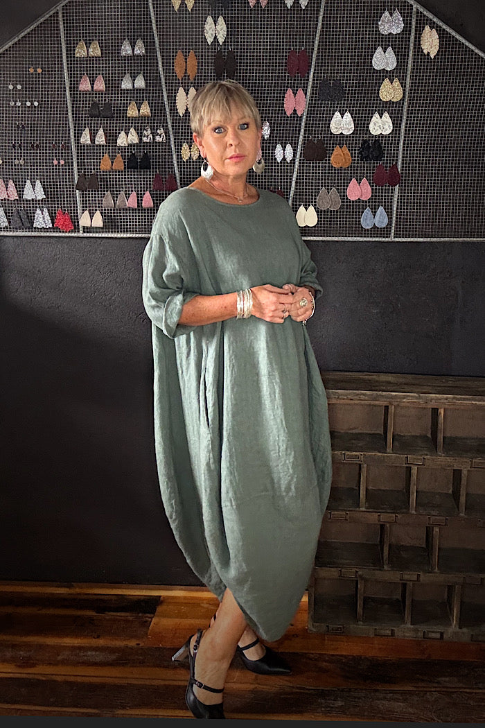 ITALIAN LINEN SCALLOPED EDGE DRESS - KHAKI