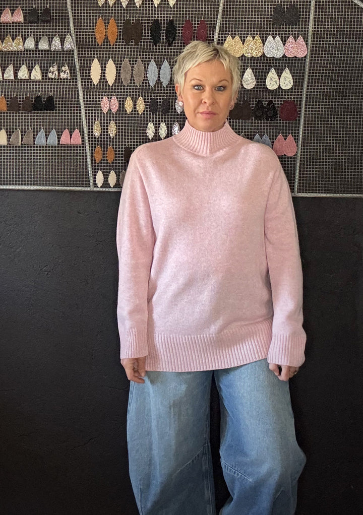 BOW & ARROW - MERINO WOOL & CASHMERE POLO NECK - BABY PINK