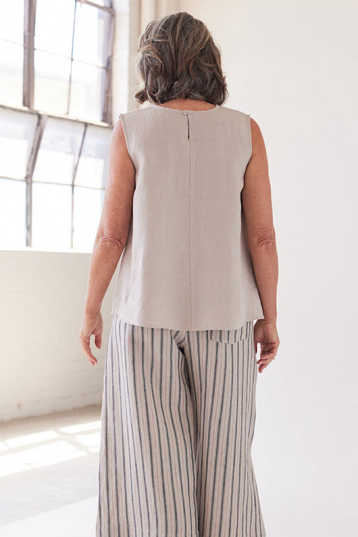 EVA’S SUNDAY MILA TOP - STONE