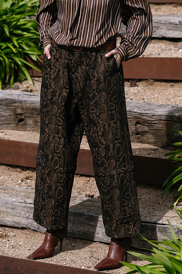 M.A. DAINTY TRUCKER JEANS - BROWN SNAKE