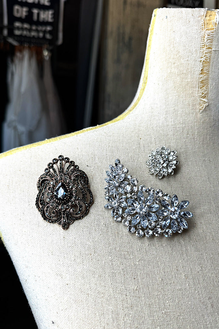 CRYSTAL WING BROOCH