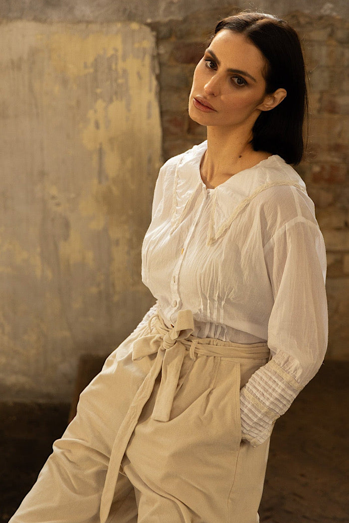 WEDNESDAY COTTON & LACE SHIRT  - WHITE WITH CREAM TRIM