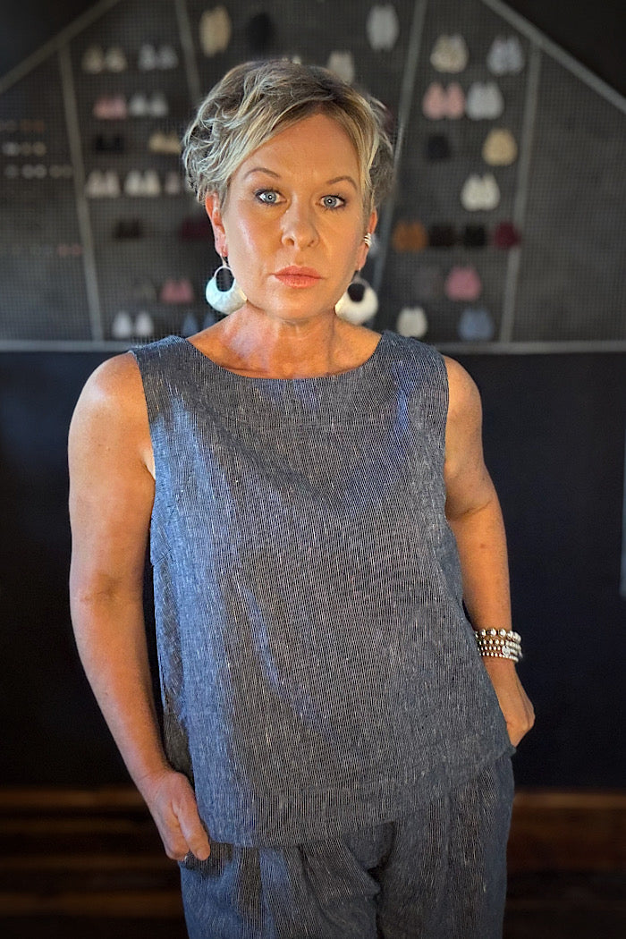 ELLIS SHELL TOP - NAVY PINSTRIPE