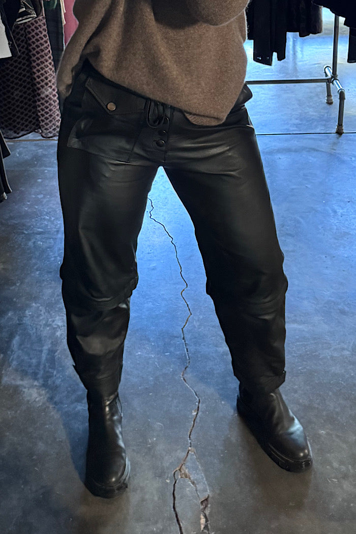 M.A. DAINTY LEATHER TRUCKERS
