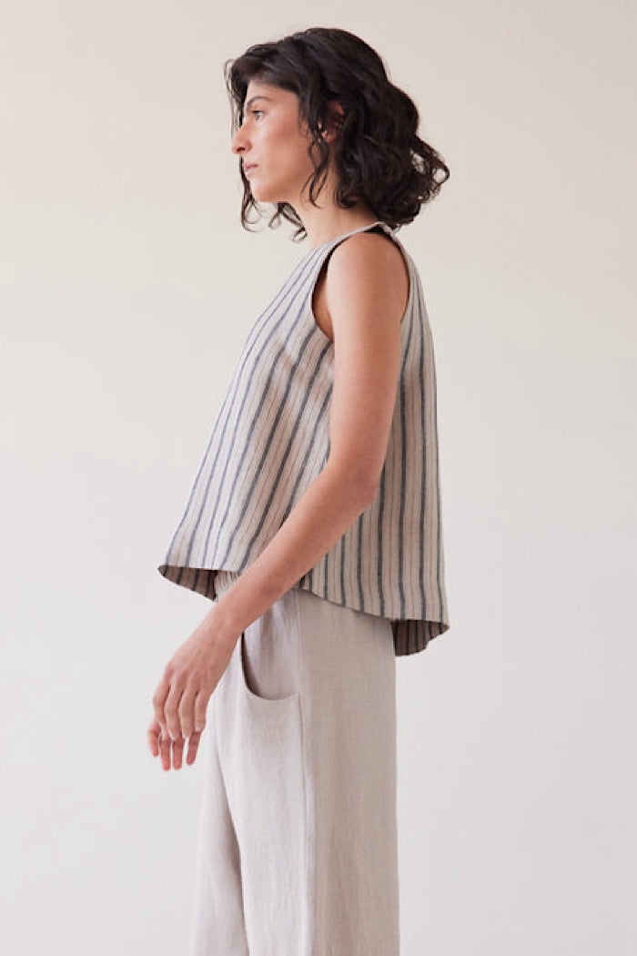 EVA’S SUNDAY ELLIS SHELL TOP - NAVY STRIPE