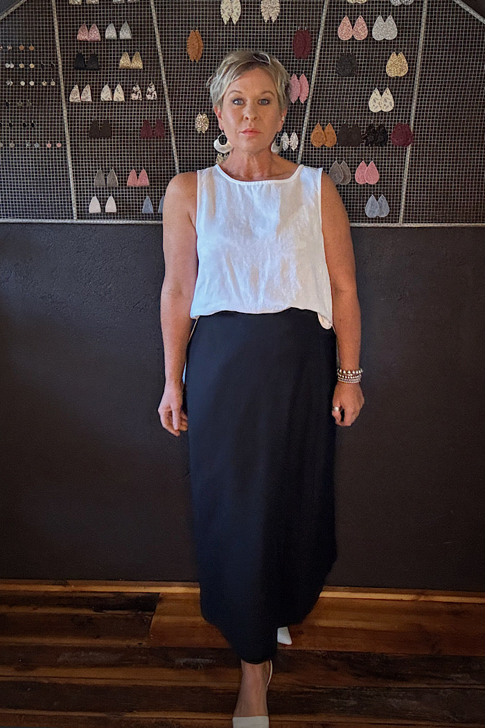 LYLA SKIRT - BLACK