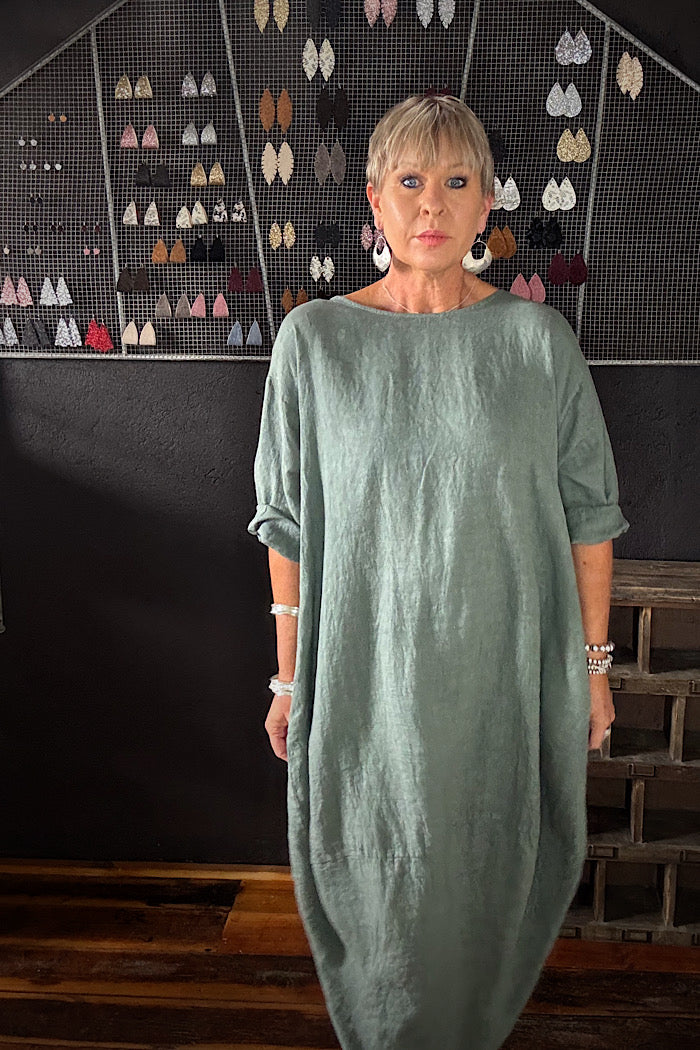 ITALIAN LINEN SCALLOPED EDGE DRESS - KHAKI
