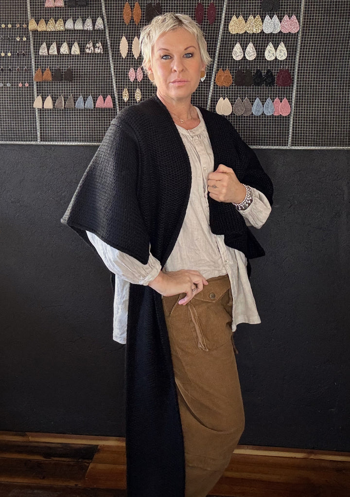 ASYMMETRIC WRAP KNIT - BLACK