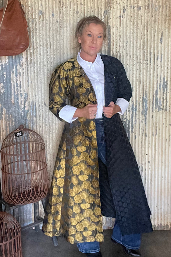 PART DRESS - DIVIDED PRINT