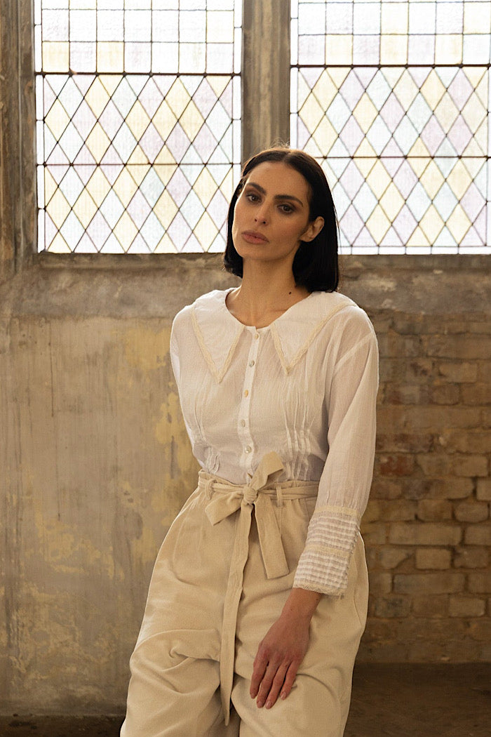 WEDNESDAY COTTON & LACE SHIRT  - WHITE WITH CREAM TRIM