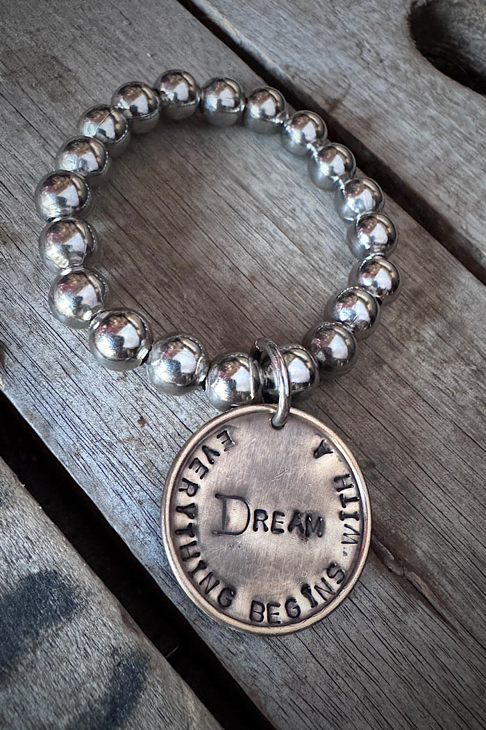ENCHANTED BRACELET - EVERYTHING STARTS WITH A DREAM CHARM