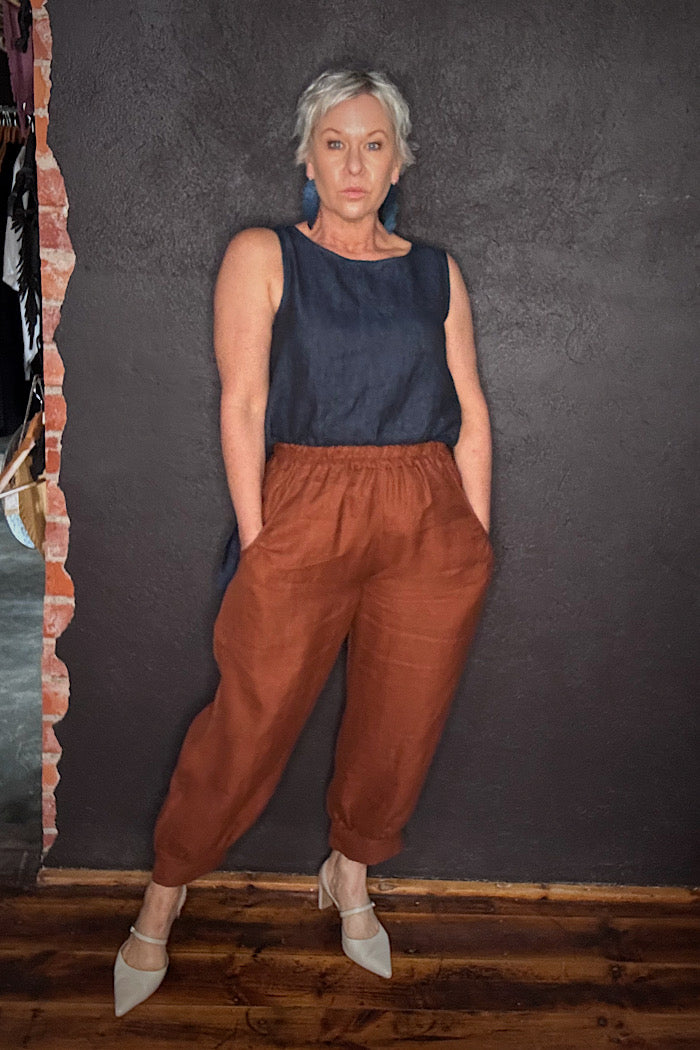 EVA’S SUNDAY TABITHA PANTS - BRICK