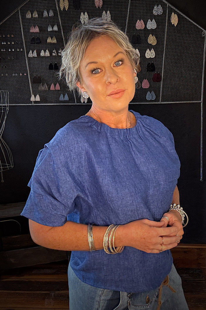 PLEAT & GREET TOP - CAPRI
