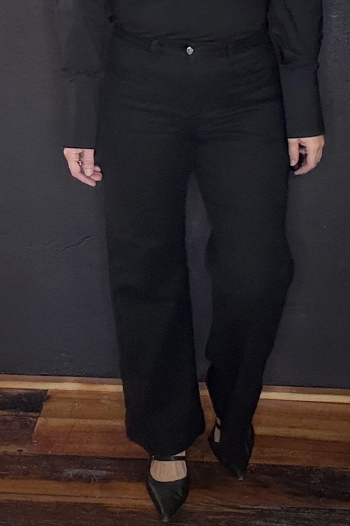 KIREINA FREYA JEAN - BLACK