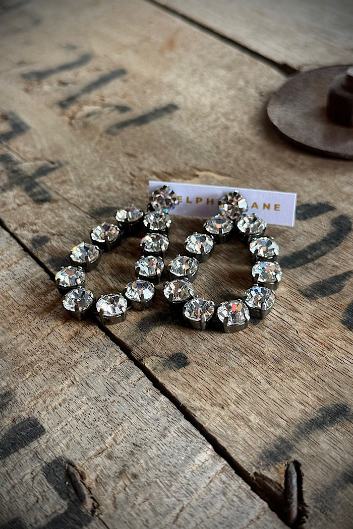 AURORA ROCKS LOOP EARRINGS - CRYSTAL & MATTE BLACK