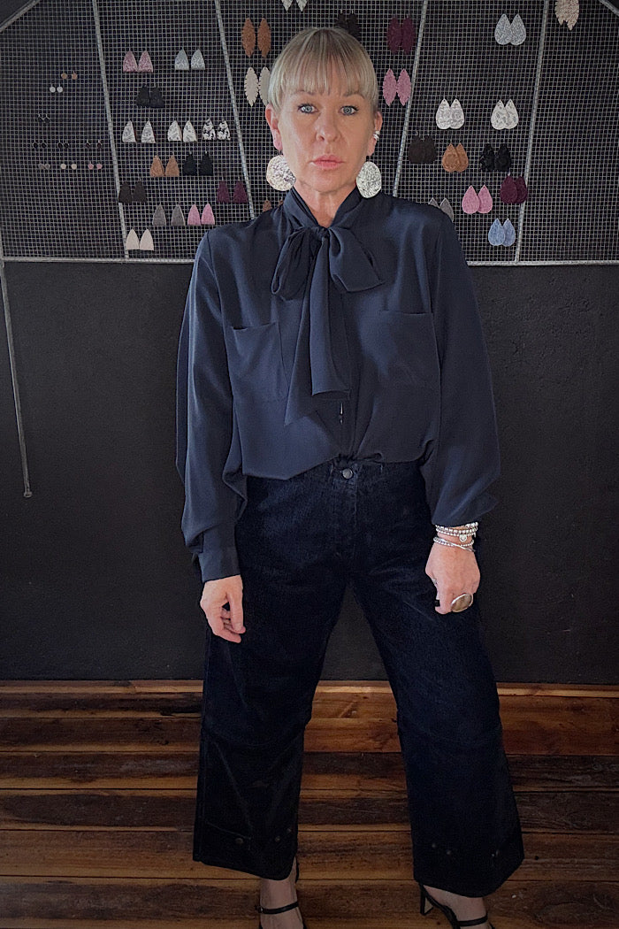 M.A. DAINTY TRUCKER JEANS - MIDNIGHT