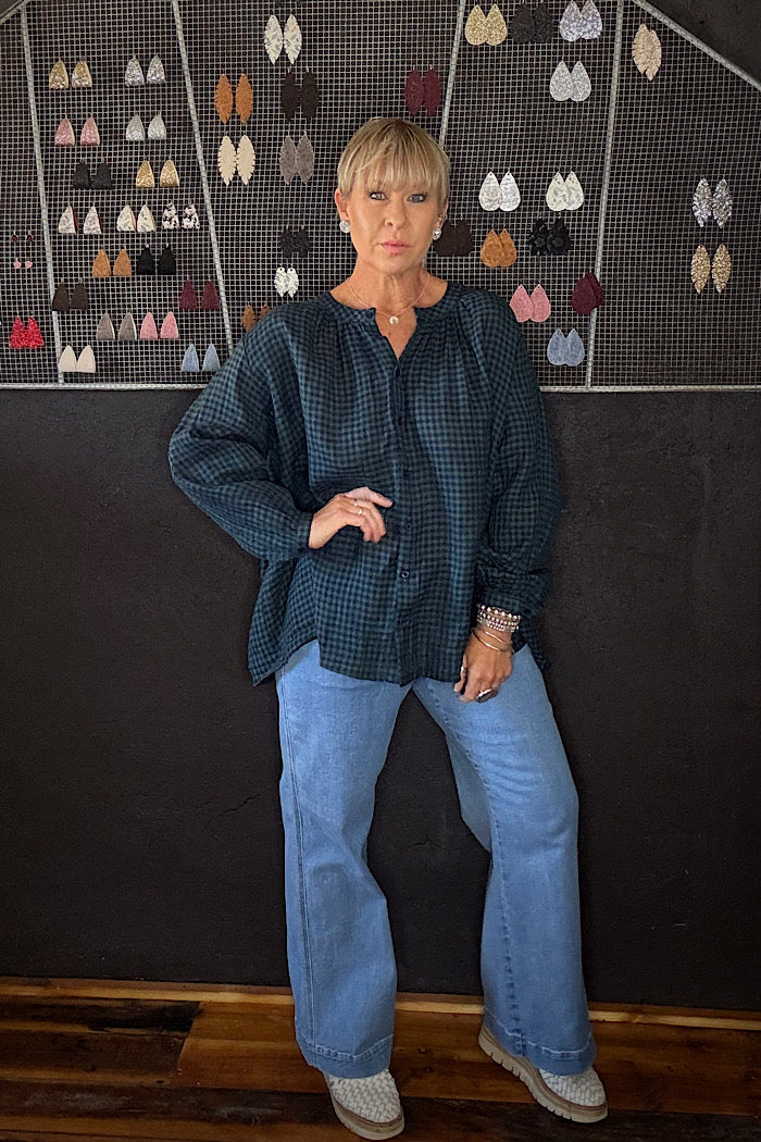 MONTAIGNE CARMEN BUTTON THROUGH LONG SLEEVE LINEN SHIRT - TINY BLUE CHECK