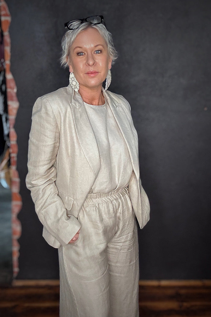 EVA’S SUNDAY BROOKLYN FITTED BLAZER - STONE