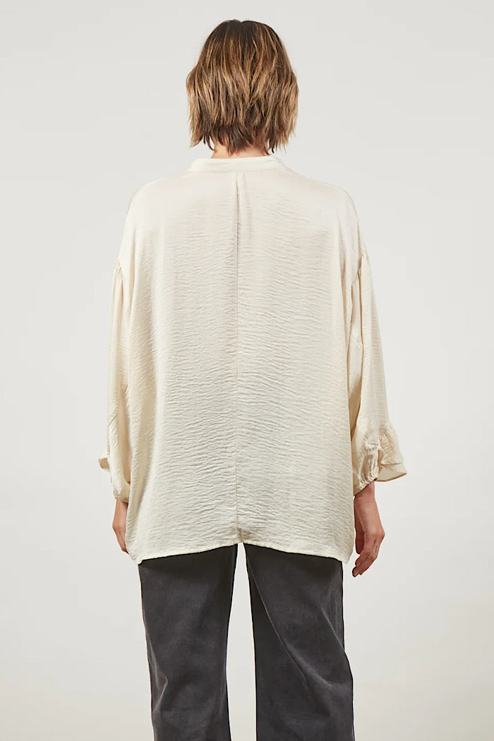 ROMANCE RUFFLE BLOUSE - CREME