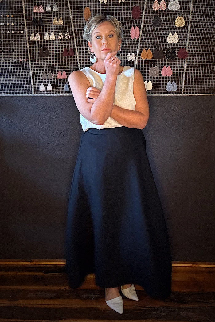 LYLA SKIRT - BLACK