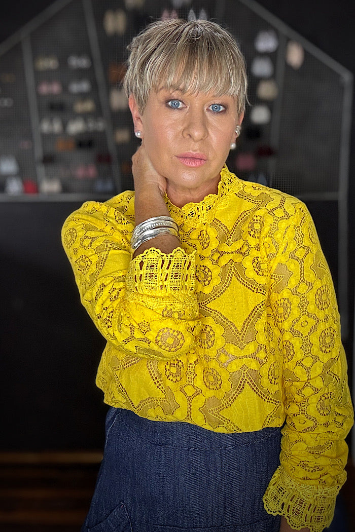 LACEY BLOUSE - SUNSHINE YELLOW