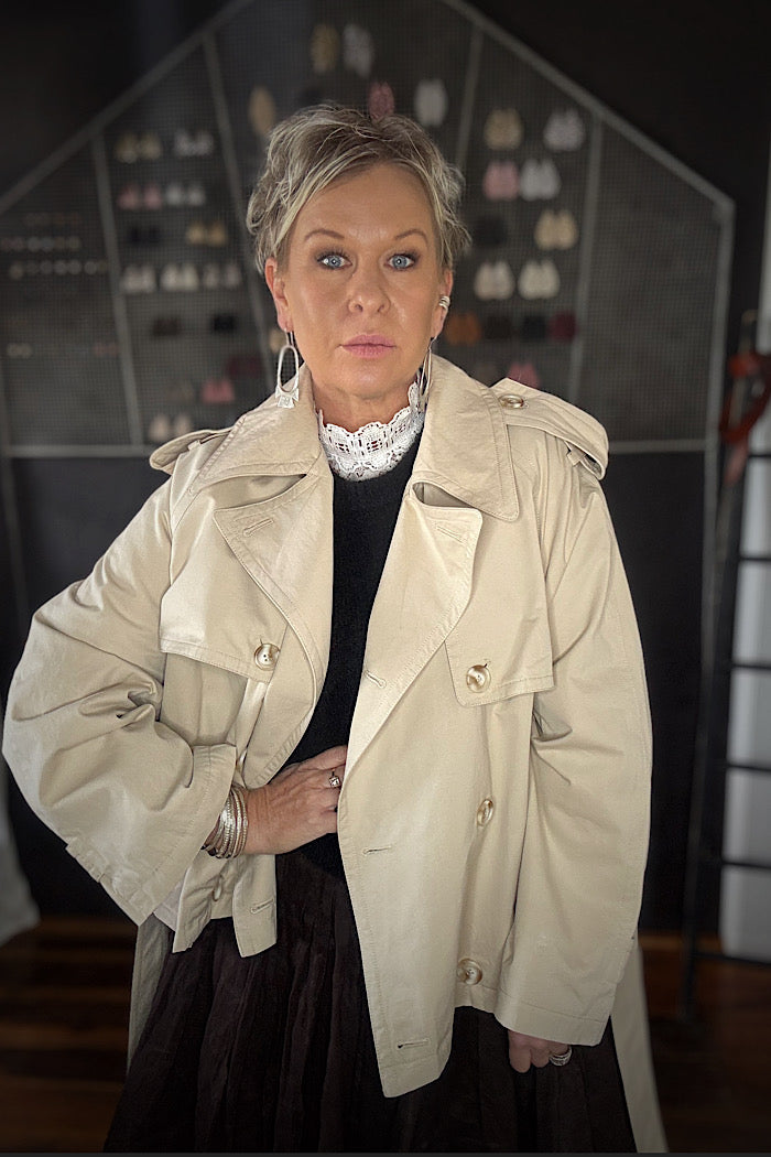 GRETA JACKET - BEIGE