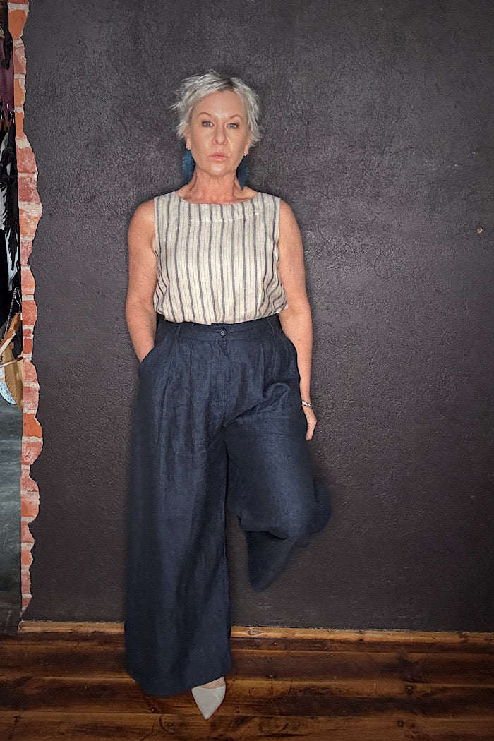 EVA’S SUNDAY EASTON PANT - NAVY