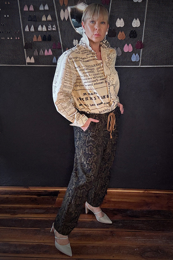 M.A. DAINTY TRUCKER JEANS - BROWN SNAKE