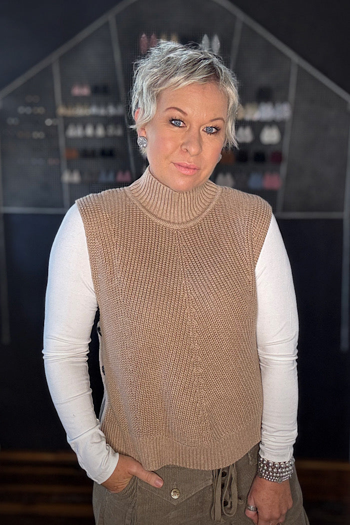 VEST EVERY POP OVER TOP - OAT