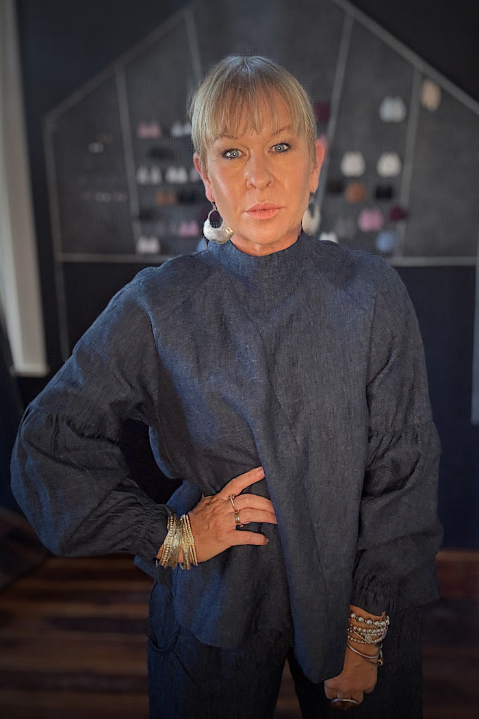 LEONIE TOP - NAVY