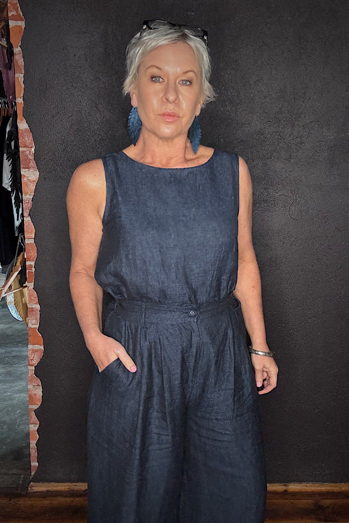 EVA’S SUNDAY ASHER TOP - NAVY