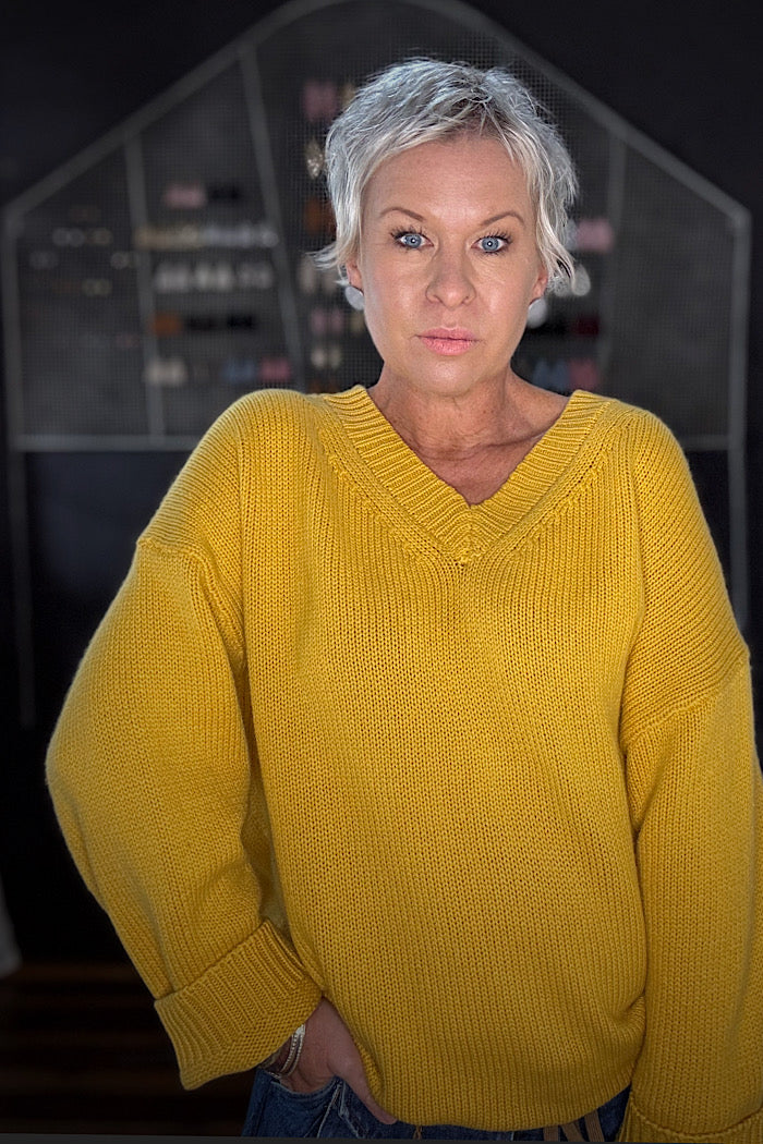 M.A. DAINTY CRADLE JUMPER - SUN RAYS